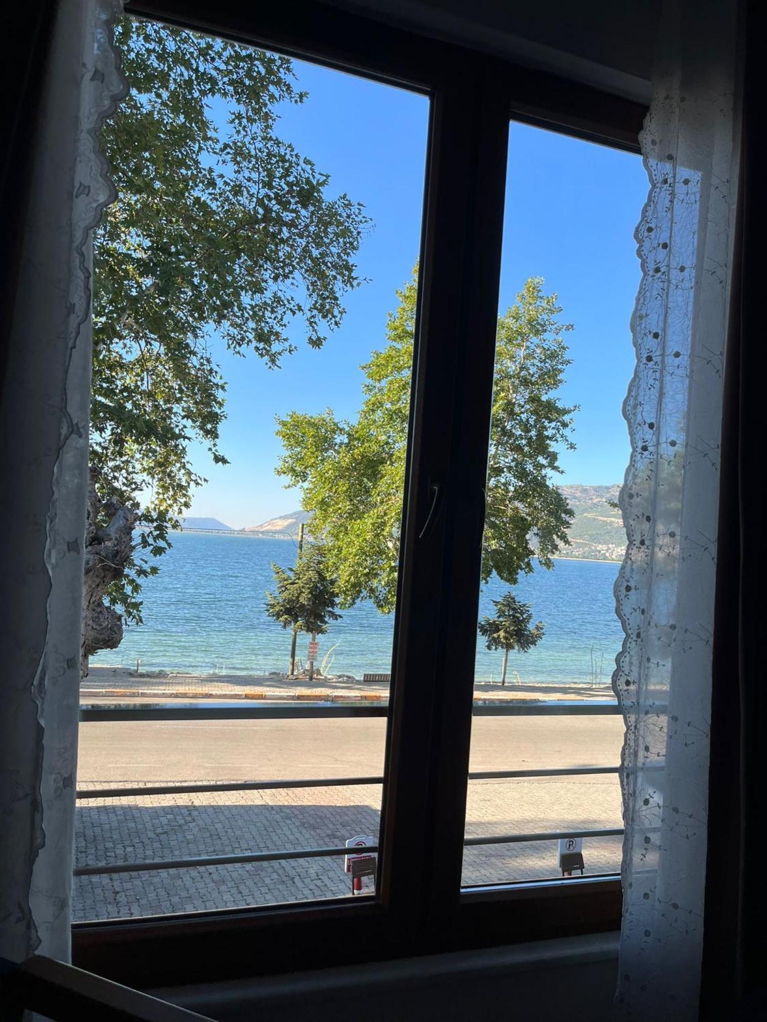 Goel Pension Egirdir Buitenkant foto